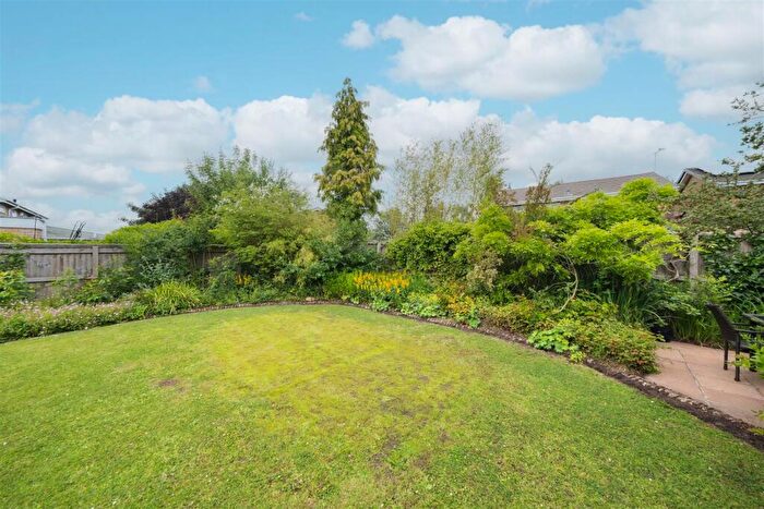 4 Bedroom Detached House For Sale In Burgamot Lane, Comberbach, Cheshire, CW9