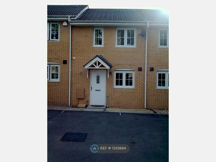2 Bedroom Terraced House To Rent In Ffordd Brynhyfryd, Old St. Mellons, Cardiff, CF3