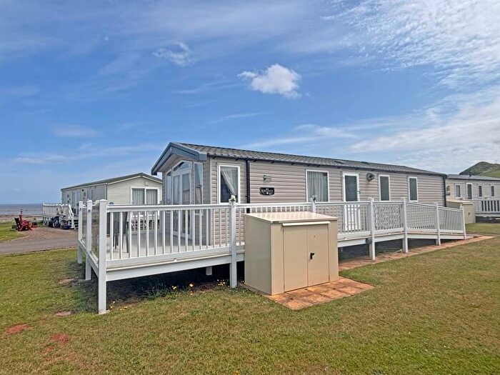 2 Bedroom Mobile/park Home For Sale In Doniford Bay, Watchet, TA23