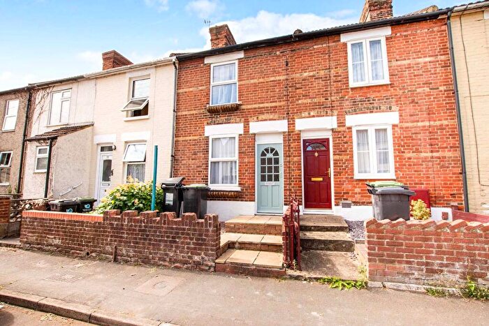 2 Bedroom Terraced House To Rent In Bramley Road, Snodland, ME6