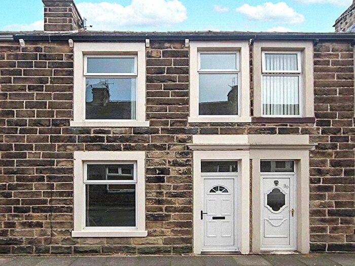 3 Bedroom Terraced House For Sale In Wellington Street, Barnoldswick, Lancashire, BB18