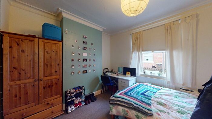 3 Bedroom Semi-Detached House To Rent In Riddings Terrace, Nottingham, NG3