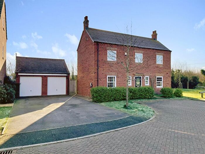 4 Bedroom Detached House For Sale In Canon Price Road, Barford, Warwick, CV35
