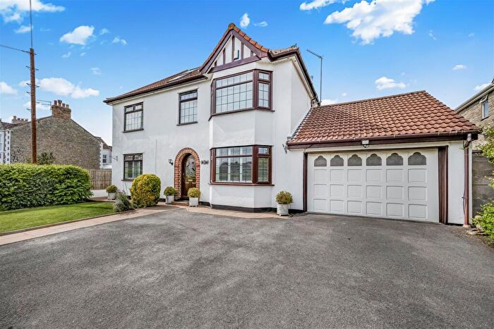 6 Bedroom Detached House For Sale In Albert Road, Keynsham, BS31