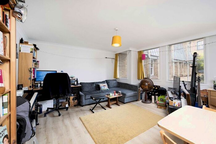 1 Bedroom Flat To Rent In Greens Court, Lansdowne Mews, London, W11