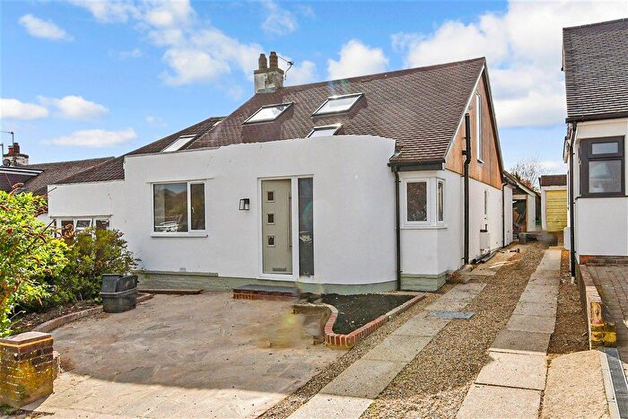 4 Bedroom Semi-Detached Bungalow For Sale In Kenmure Avenue, Patcham, Brighton, East Sussex, BN1