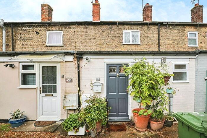 2 Bedroom Cottage For Sale In Scotts Row, Ramsey, Huntingdon, PE26