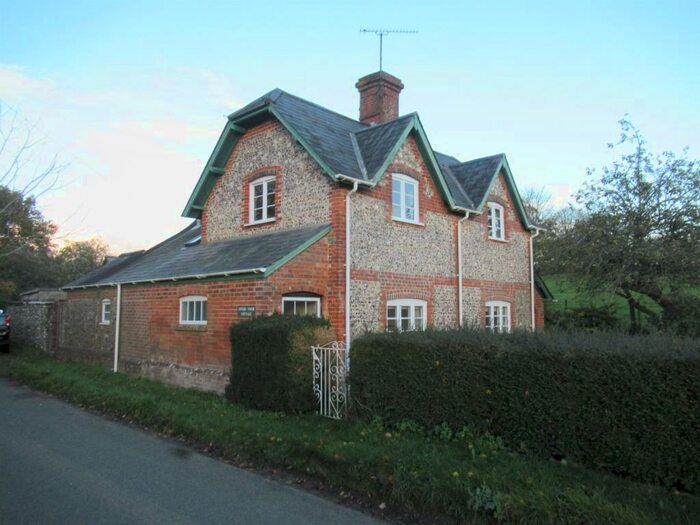 3 Bedroom Cottage To Rent In Livery Road, Winterslow, Salisbury, Wiltshire, SP5