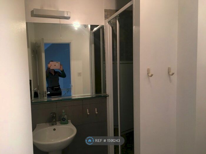 2 Bedroom Terraced House To Rent In Brownlow Mews, London, WC1N