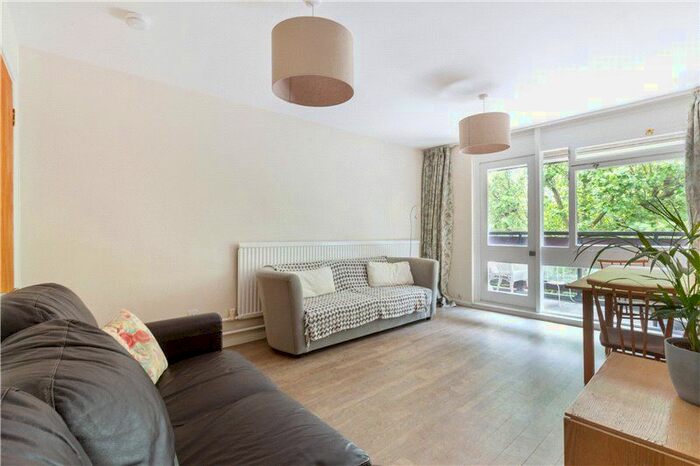 3 Bedroom Flat For Sale In Dighton Court, John Ruskin Street, London, SE5