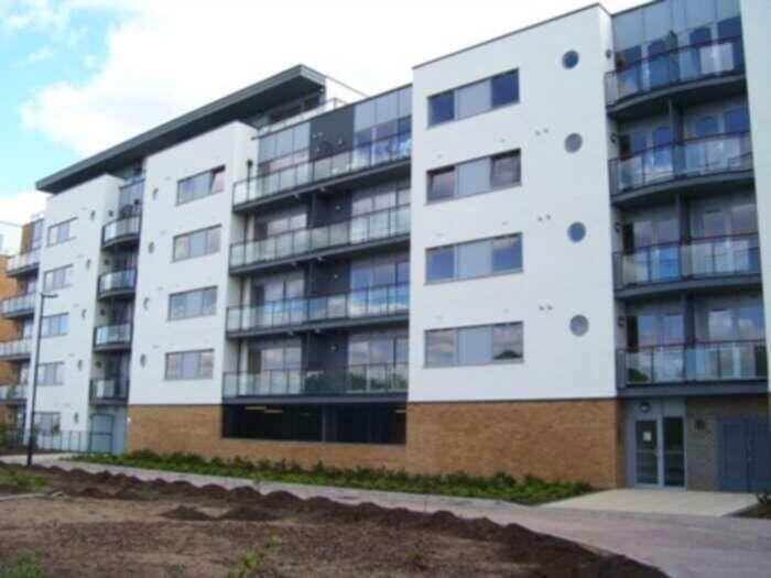 1 Bedroom Apartment To Rent In Warrior Close, West Thamesmead, SE28