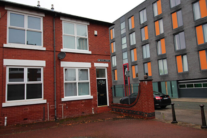 2 Bedroom Terraced House To Rent In Evans Street, Salford, Greater Manchester, M3