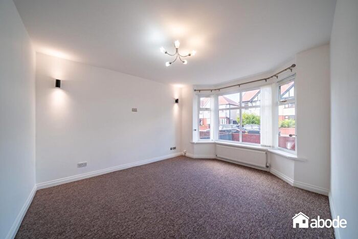 7 Bedroom Semi-Detached House For Sale In Rosemoor Drive, Liverpool, L23