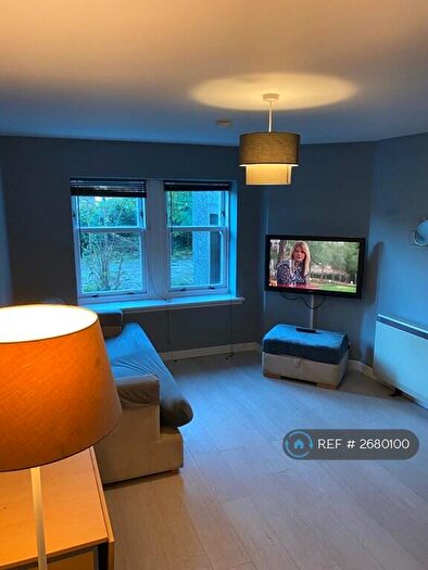 1 Bedroom Flat To Rent In Upper Bridge Street, Stirling, FK8