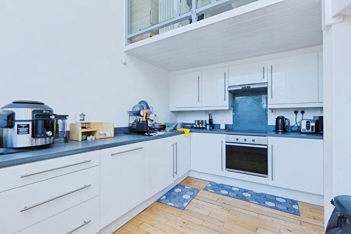 2 Bedroom Flat To Rent In Lee Street, Leicester, LE1