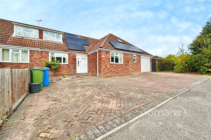 4 Bedroom Semi Detached House For Sale In St. Michaels Road, Sandhurst, Berkshire, GU47