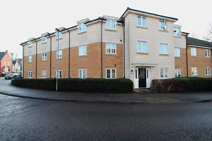 2 Bedroom Flat To Rent In North Lodge Drive, Papworth Everard, Cambridge, Cambridgeshire, CB23
