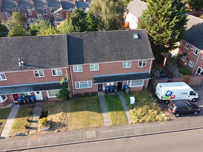 2 Bedroom Terraced House For Sale In Queen Street, Royal Leamington Spa, CV32