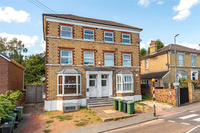 2 Bedroom Flat For Sale In Boxley Road, Penenden Heath, Maidstone, ME14