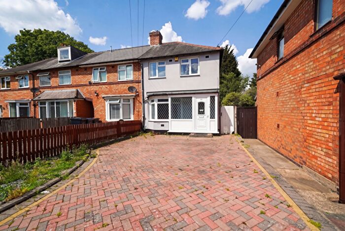 3 Bedroom End Of Terrace House For Sale In Gayle Grove, Acocks Green, B27