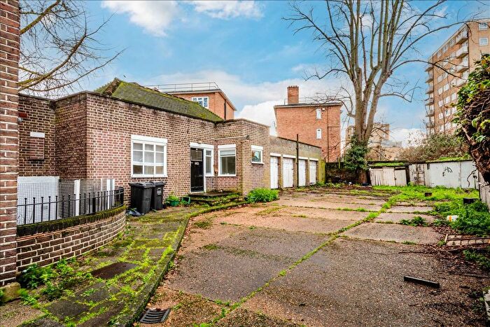 2 Bedroom Land For Sale In Clissold Crescent, Stoke Newington, N16