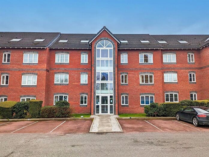 2 Bedroom Flat For Sale In Guest Street, Leigh, WN7