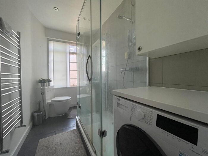 2 Bedroom Apartment To Rent In Rossmore Court, Park Road, London, NW1