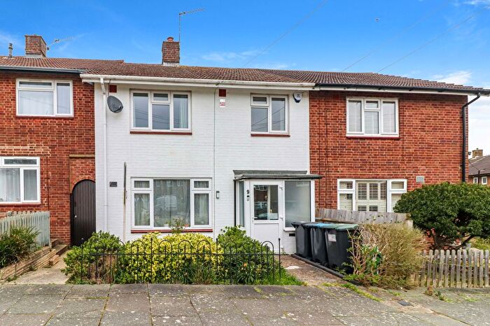 3 Bedroom Terraced House For Sale In Candlefield Road, Hemel Hempstead, HP3