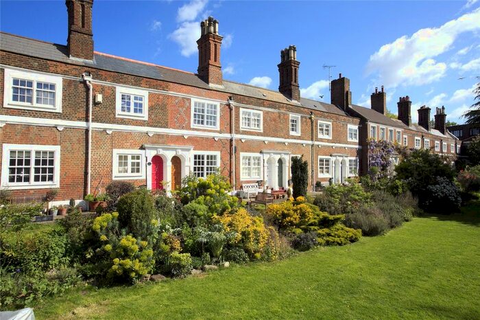 2 Bedroom Terraced House To Rent In Rosemary Cottages, Rosemary Gardens, London, SW14