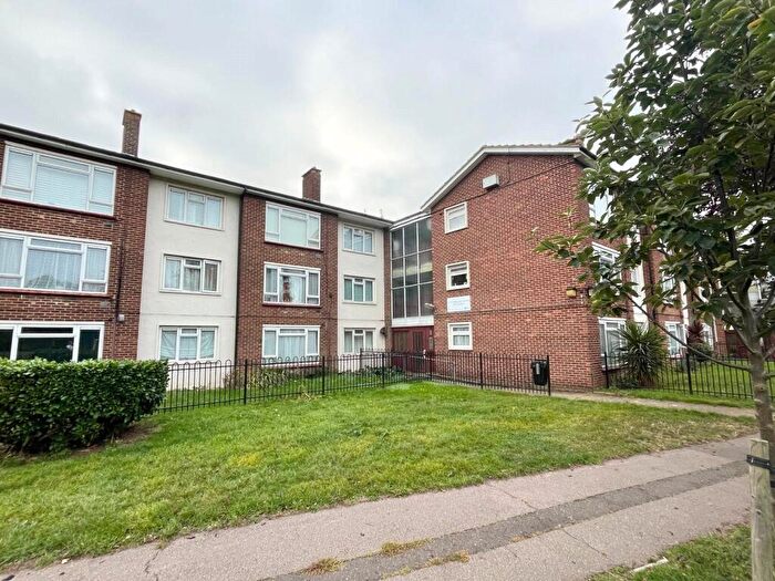 1 Bedroom Apartment To Rent In Gunfleet, Shoeburyness, Southend-on-Sea, Essex, SS3