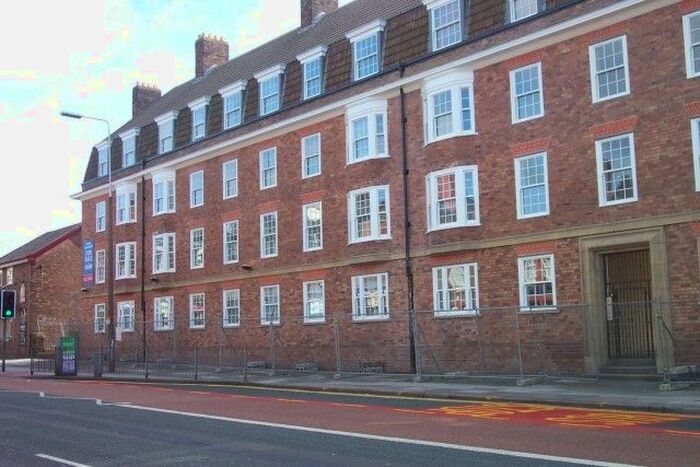 3 Bedroom Flat To Rent In Wavertree Gardens, Wavertree, Liverpool, L15