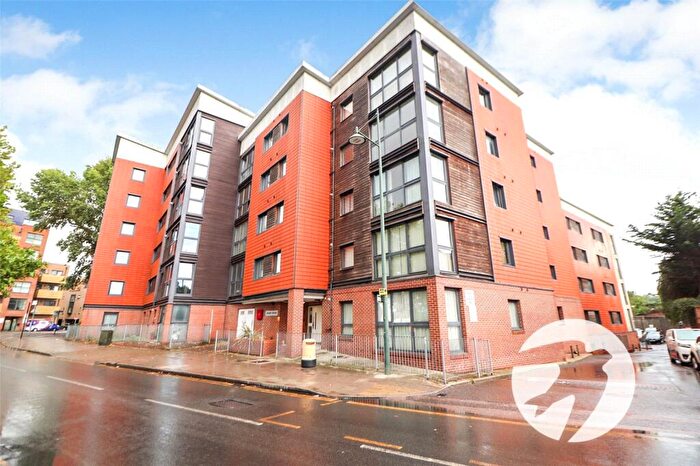 1 Bedroom Flat For Sale In West Street, Erith, DA8