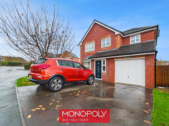 4 Bedroom House For Sale In Y Maes, Denbigh, LL16