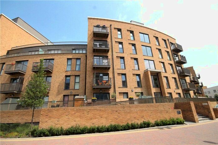 1 Bedroom Flat To Rent In Cabot Close, Croydon CR0