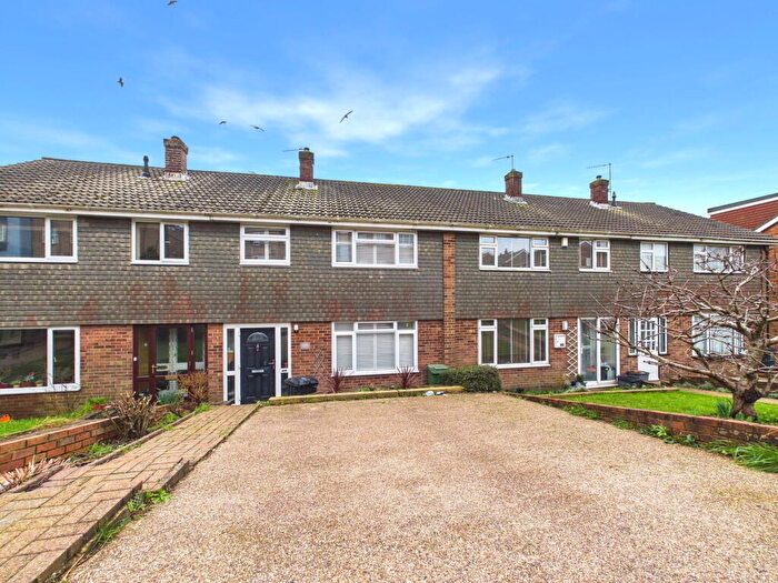 3 Bedroom Terraced House For Sale In Brentwood Road, Brighton, BN1