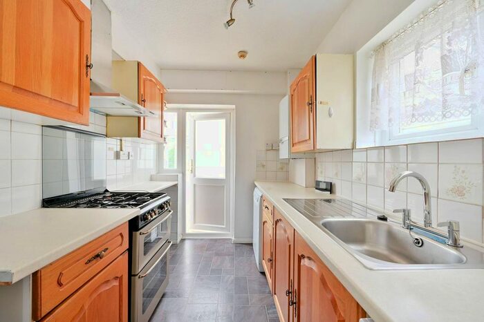 4 Bedroom Semi-Detached House To Rent In Haynt Walk, Raynes Park, London, SW20