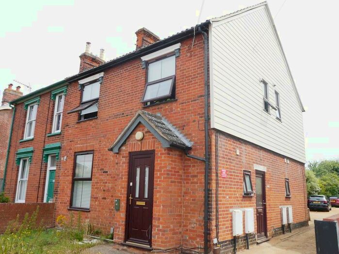 1 Bedroom Flat To Rent In Newton Road, Ipswich, Suffolk, IP3