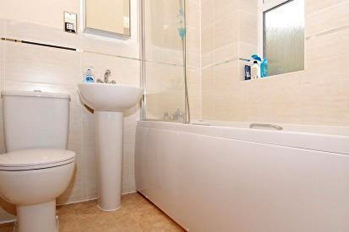 2 Bedroom Flat To Rent In Riversdale House, High Wycombe, HP11