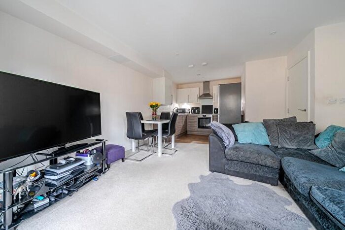 1 Bedroom Flat For Sale In Copeland House, Stevenage, Hertfordshire, SG1