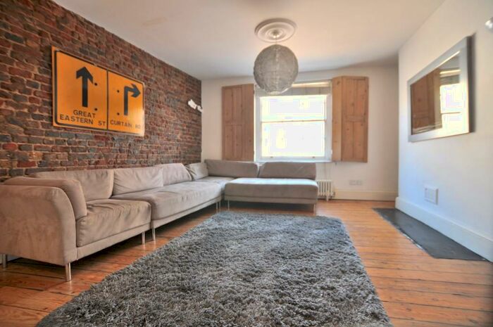 4 Bedroom Flat To Rent In Old Street, London, EC1