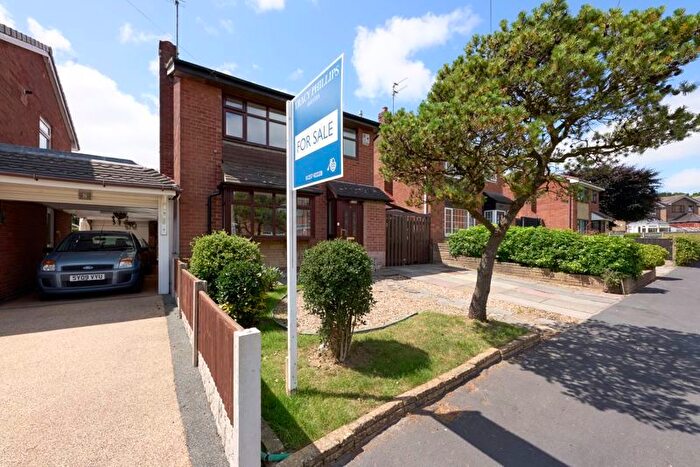 3 Bedroom Detached House For Sale In Grovewood Drive, Wigan, WN6