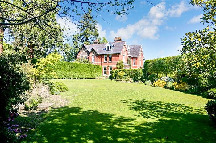 5 Bedroom Link Detached House For Sale In Three Elm Lane, Golden Green, Tonbridge, Kent, TN11