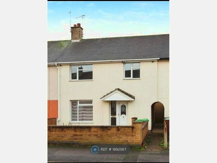 3 Bedroom Terraced House To Rent In Clifton, Nottingham, NG11