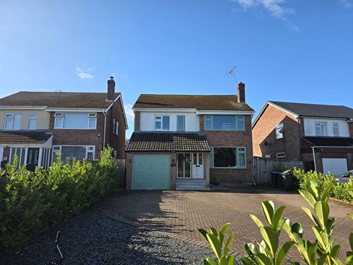4 Bedroom Detached House For Sale In Sandown Crescent, Cuddington, Northwich, CW8