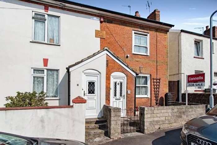 3 Bedroom Property To Rent In Mount Pleasant, Yeovil, BA21