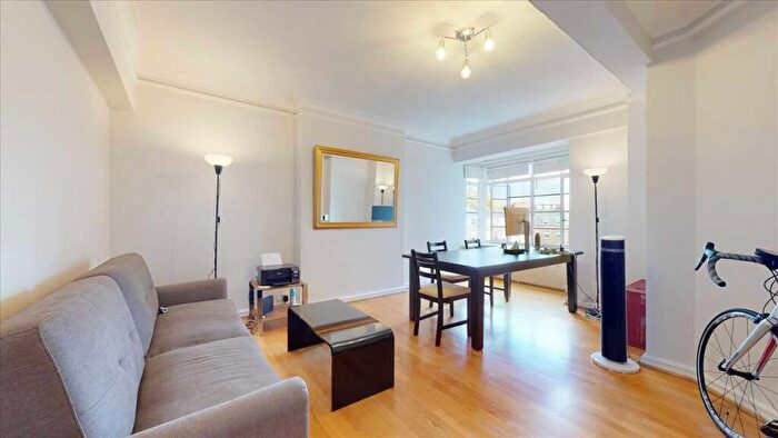 1 Bedroom Apartment To Rent In Park Road, London, NW1