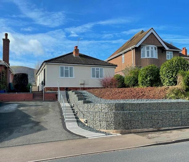 2 Bedroom Bungalow To Rent In Pickersleigh Road, Malvern, WR14