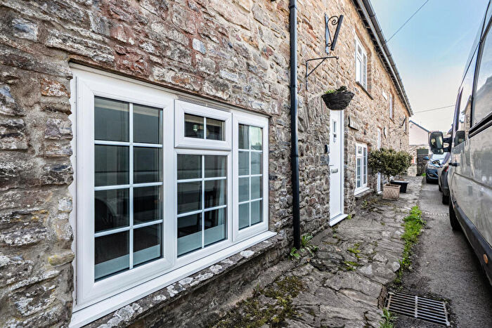 2 Bedroom Terraced House For Sale In Briton Street, Bampton, Tiverton, EX16