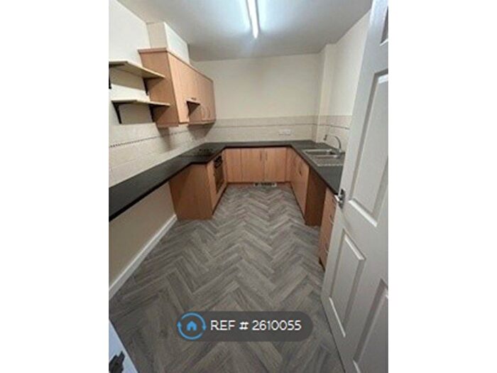 2 Bedroom Flat To Rent In Park Road, Southampton, SO15