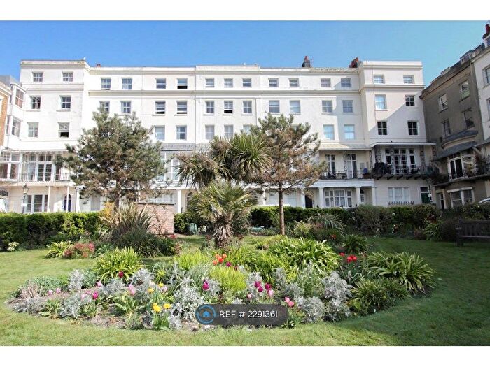 1 Bedroom Flat To Rent In Marine Square, Brighton, BN2